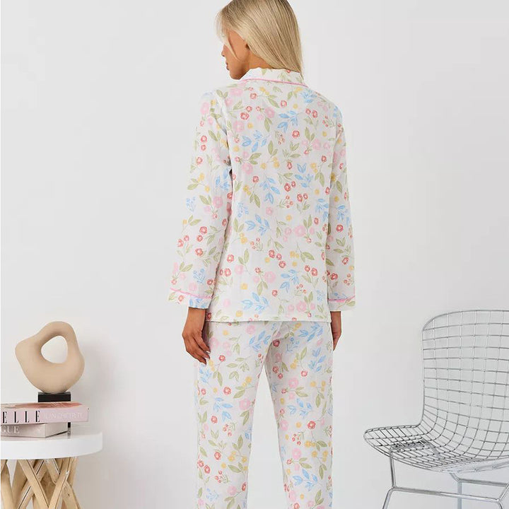 Dame pyjamasæt med blomsterdesign og løs pasform Stilla
