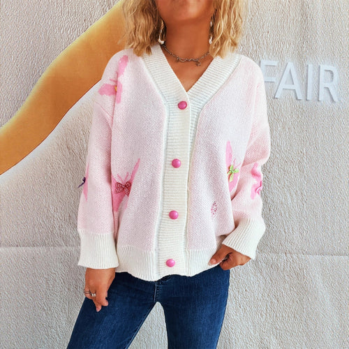 Damer hyggelig cardigan med farverigt sommerfugledesign og knapliste Stilla