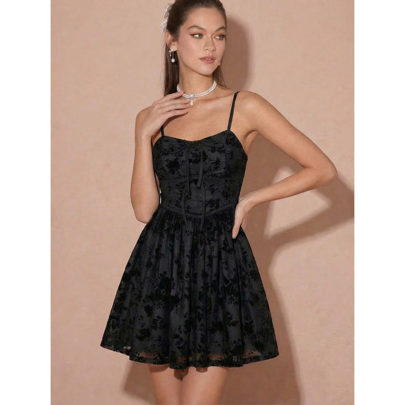 Damen Sommerliches Minikleid mit feinen Spitzenakzenten Skovae