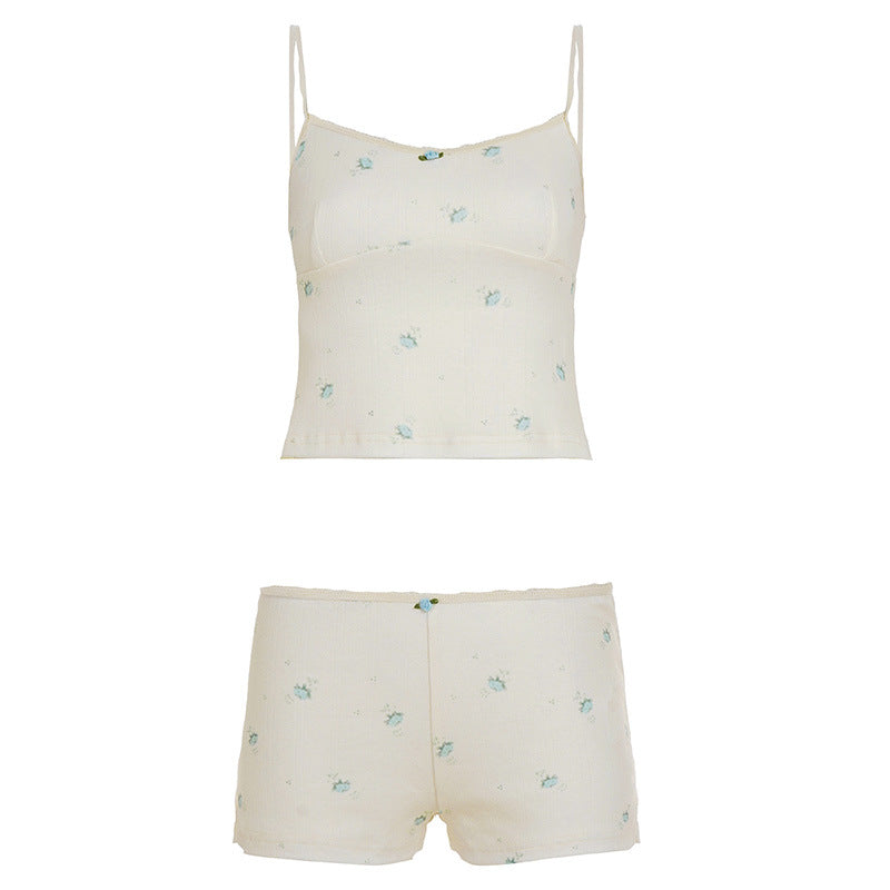 Dame pyjamasæt med delikate blomsterprint Skovae