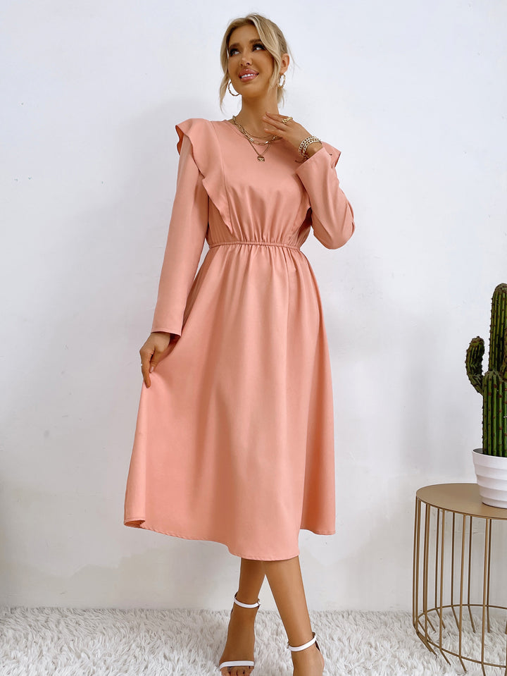 Dame elegant maxi kjole med flæse detaljer og elastisk talje Stilla