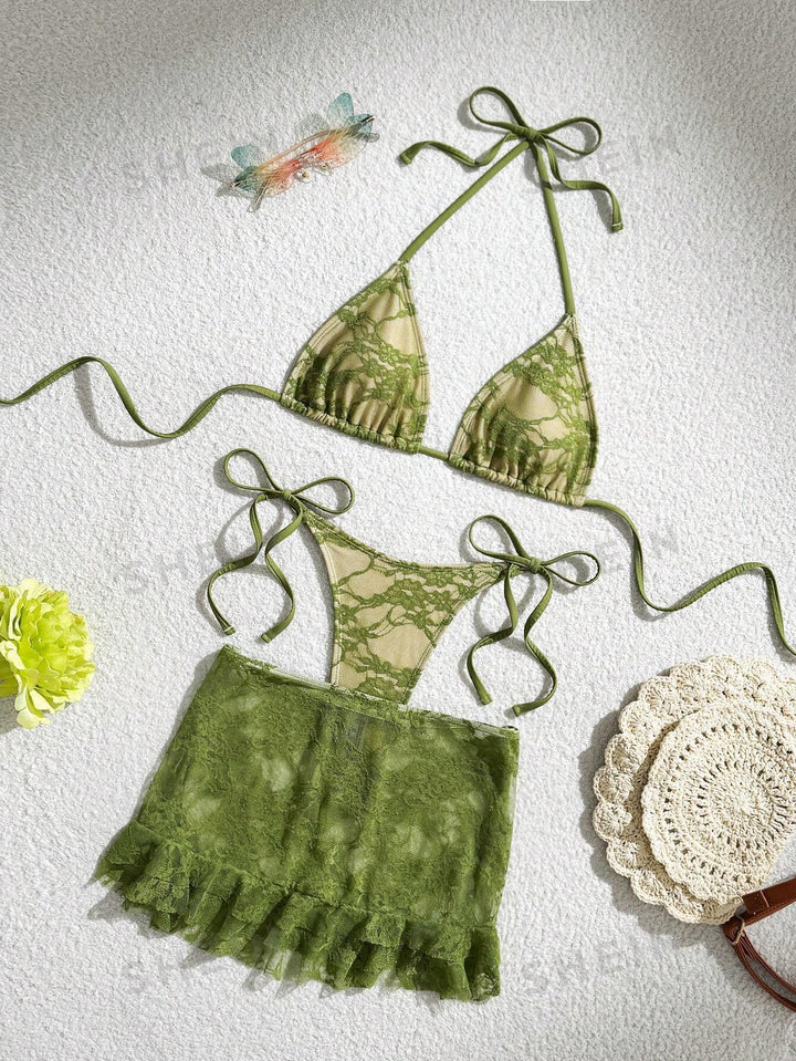 Dame spids-bikini med blomsterdesign og flydende nederdel Skovae