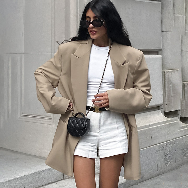 Dame Oversized Blazerjakke med elegant snit og moderne detaljer Stilla
