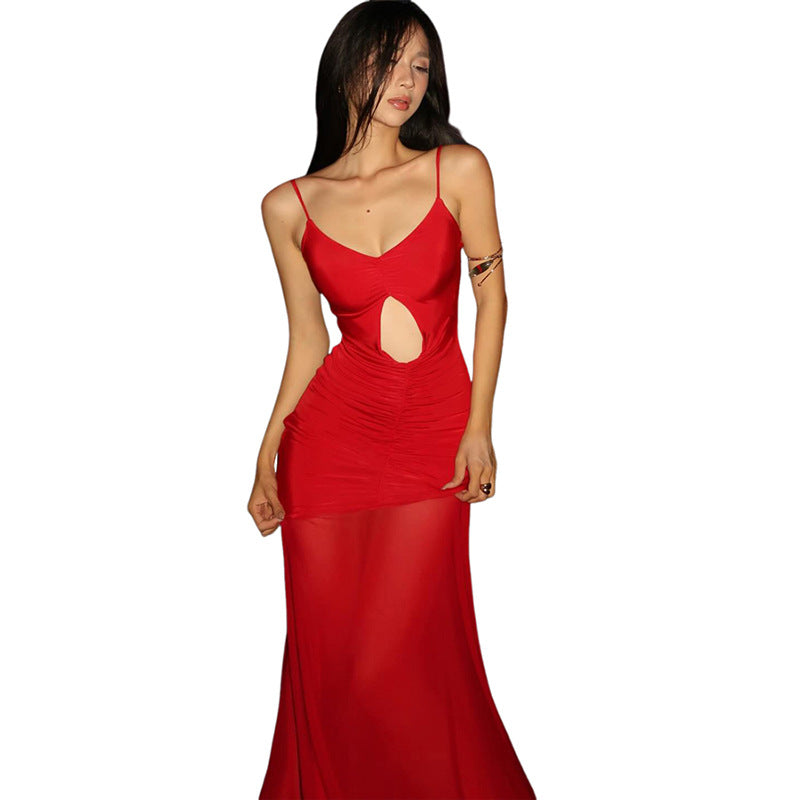 Dame Maxikjole med drapering og innovativt cut-out design Stilla