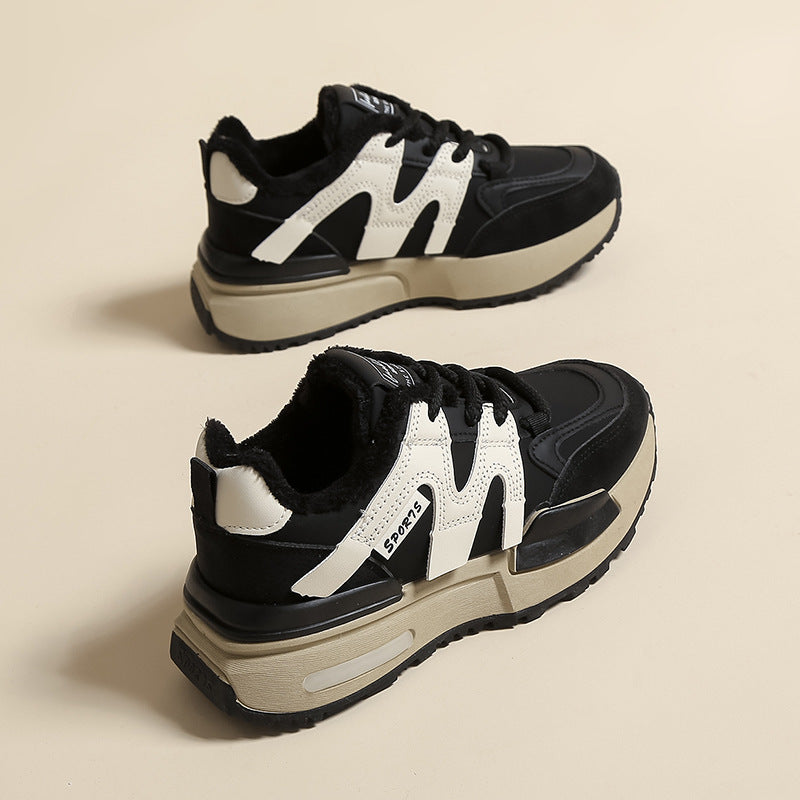 Dame Chunky Sneakers med dämpende sål og innovativt design Stilla