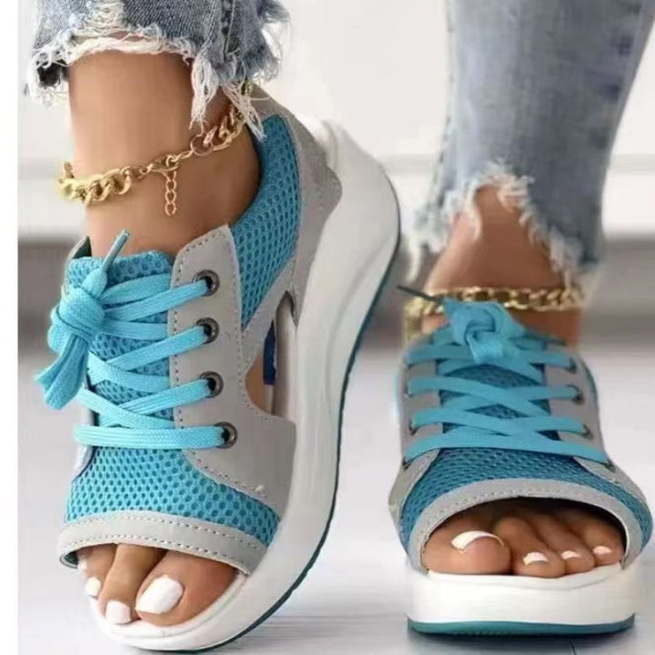 Dame Komfortable Kilesneaker med åndbart overmateriale og elegant snøring Stilla
