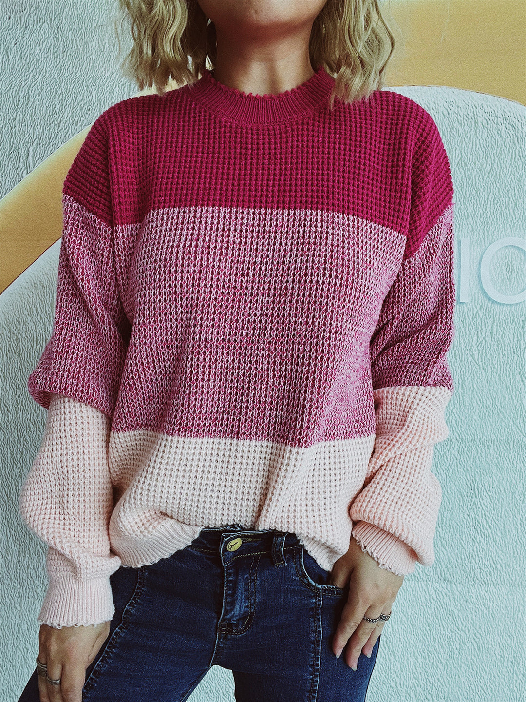 Kvinders afslappede strikket sweater med generøst mønster og moderne skæring Stilla