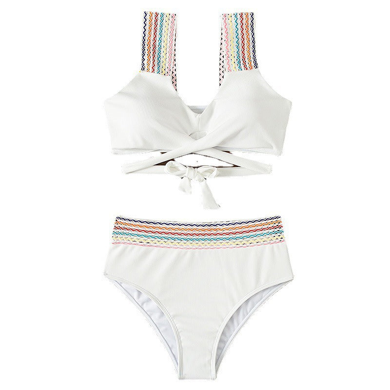 Dame Højtaljet Bikini-sæt med farverigt bånddesign Skovae