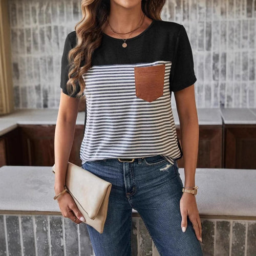 Dame Trendy T-shirt med stribet design og lædertaske Skovae