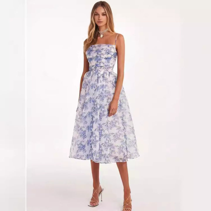 Dame Midi-kjole med blomster Chiffon-overmateriale og flatterende snit Stilla