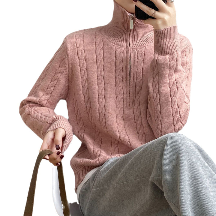 Kvinders strikkede sweater med kabeldesign og moderne stående krave Stilla