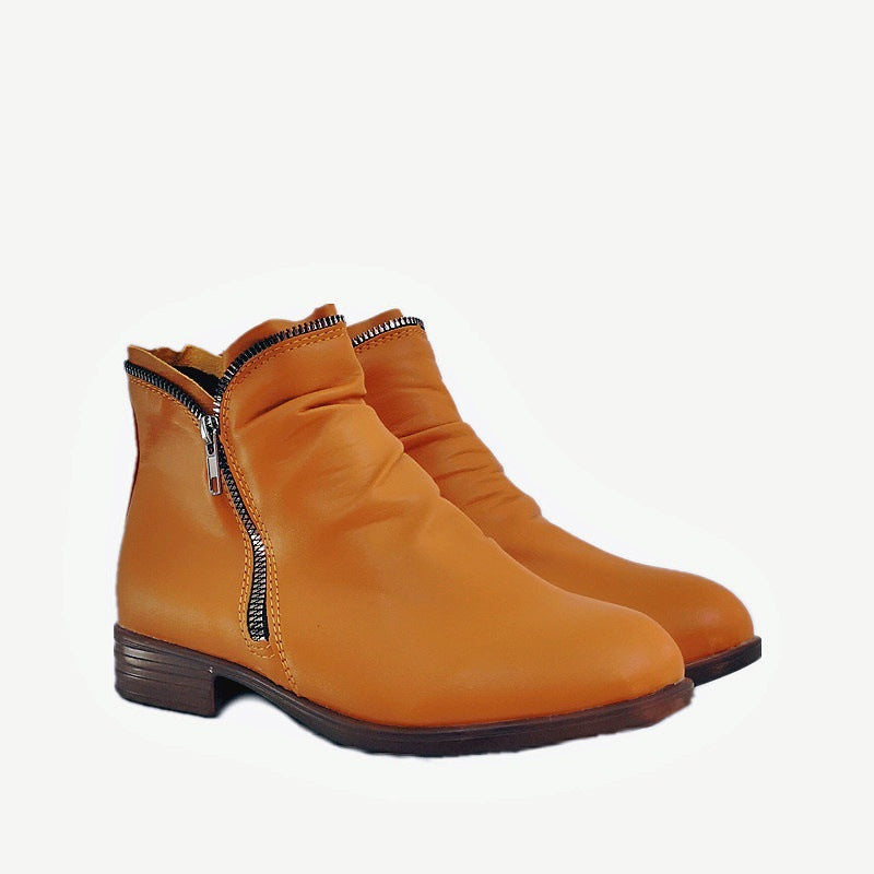 Dame Ankelstøvler med moderne slip-on design og praktiske lynlåse Stilla