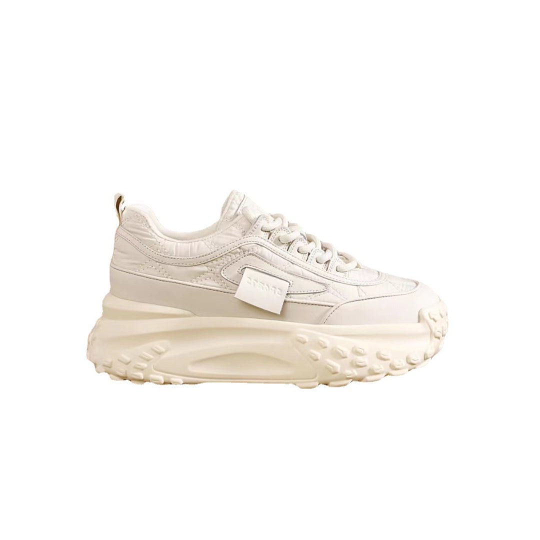 Dame Chunky Sneakers med dæmpende sål og åndbart overdækning Stilla
