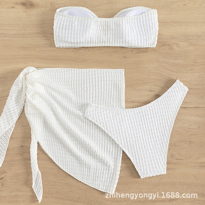 Dame bandeau-bikini med gennemboret design og kombinerbar nederdel Skovae