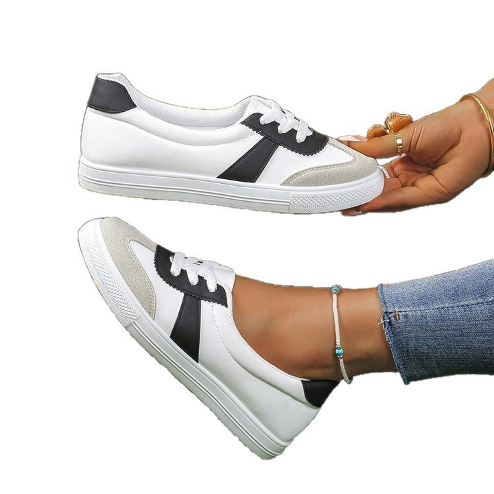 Dame Sneakers med komfortabel sål og fashionabel farvekontrast Stilla