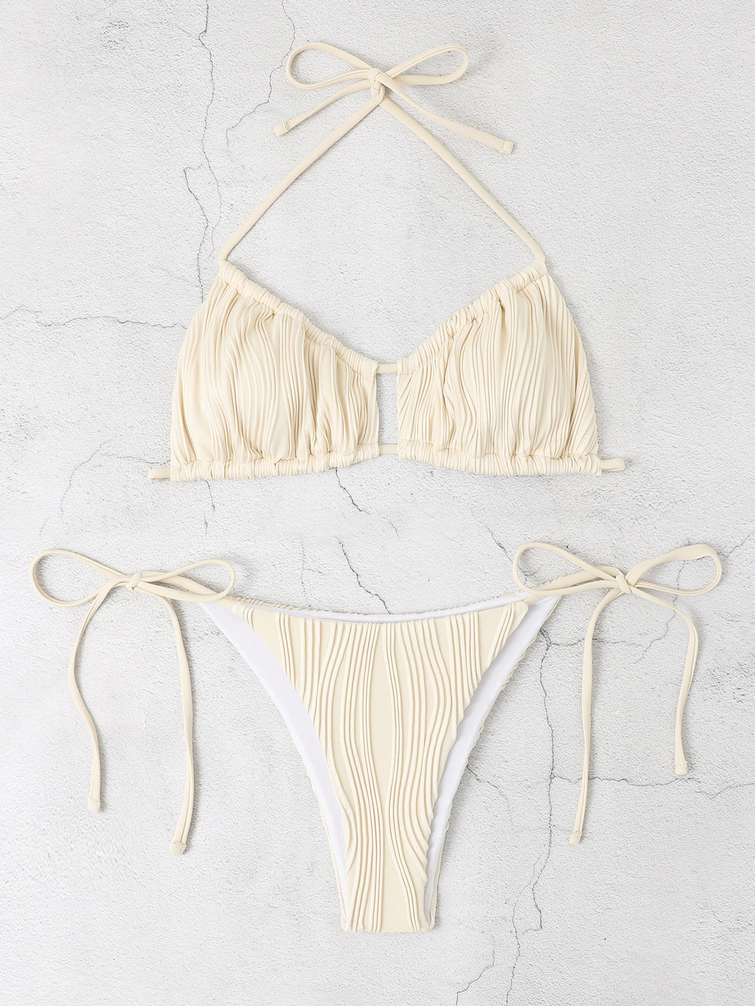 Dame Triangel-Bikini-Sæt med raffinerede flæsedetaljer Skovae