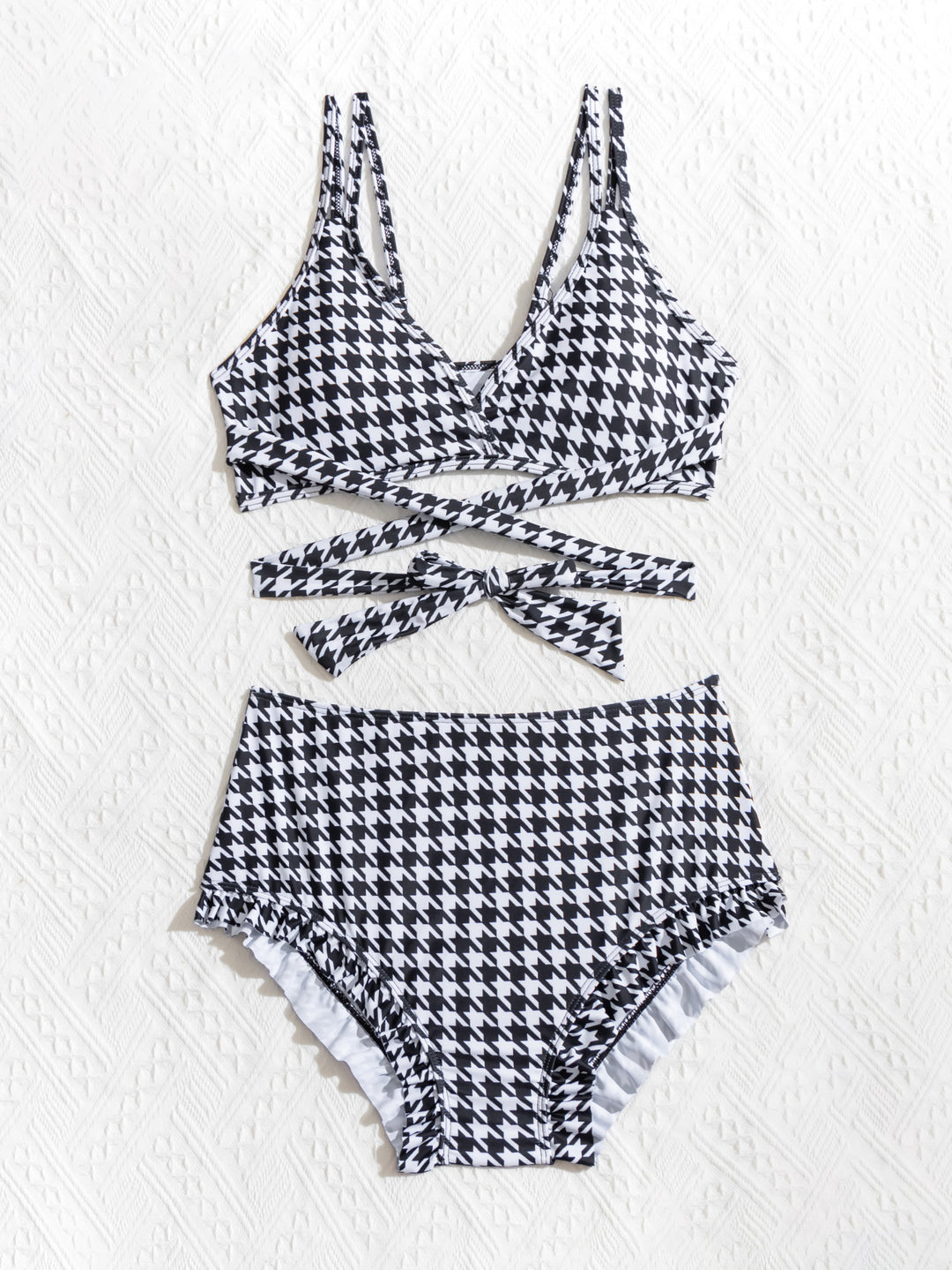 Dame Bikini-sæt med stilfuldt houndstooth mønster og komfortabel pasform Stilla