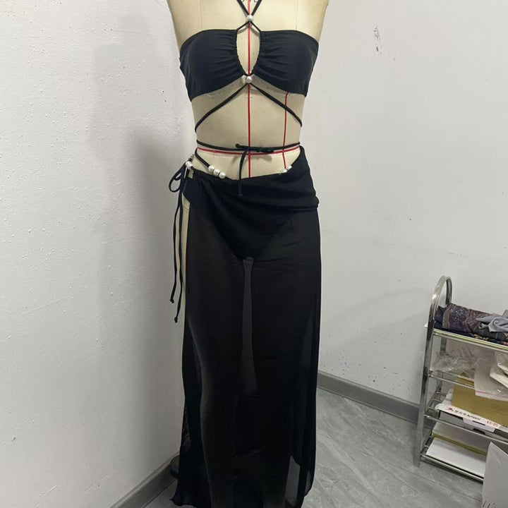 Dame bikini-sæt med fashionabel cut-out-design og elegant omslagsskjørt Skovae