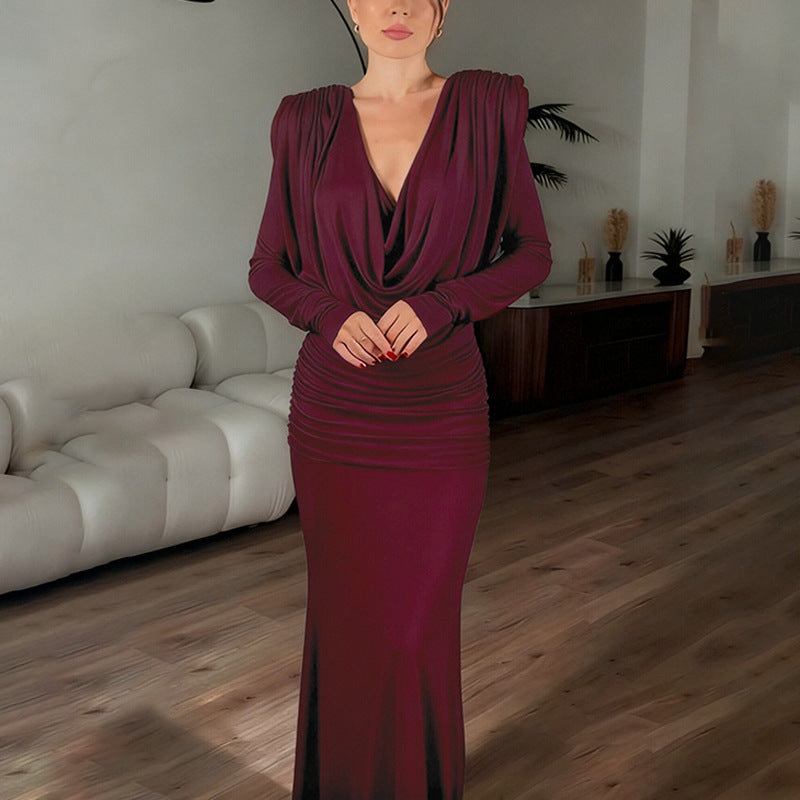 Dame Elegant Maxi Kjole med Sofistikeret Omviklet U-hals og Draperede Detaljer Stilla
