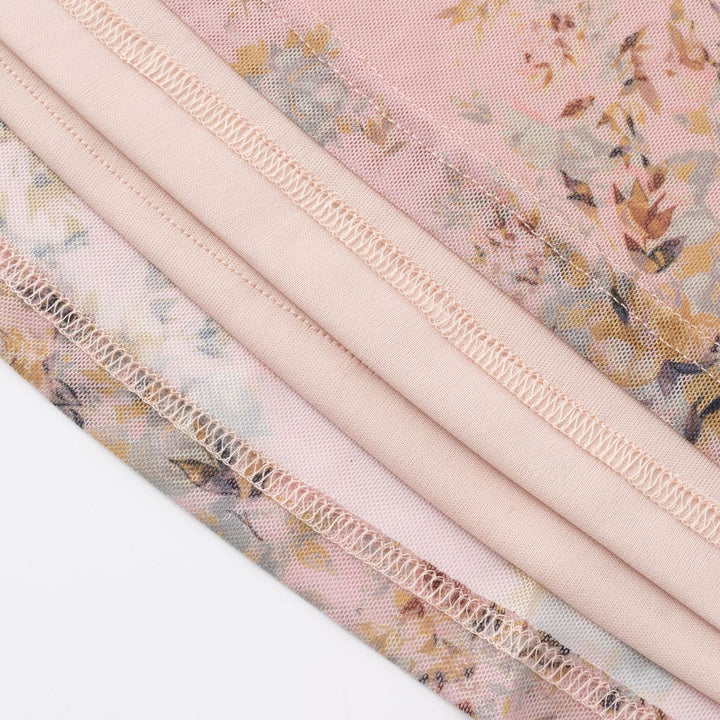 Dame floral maxikjole i let chiffon med dyb V-hals og justerbare stropper Stilla
