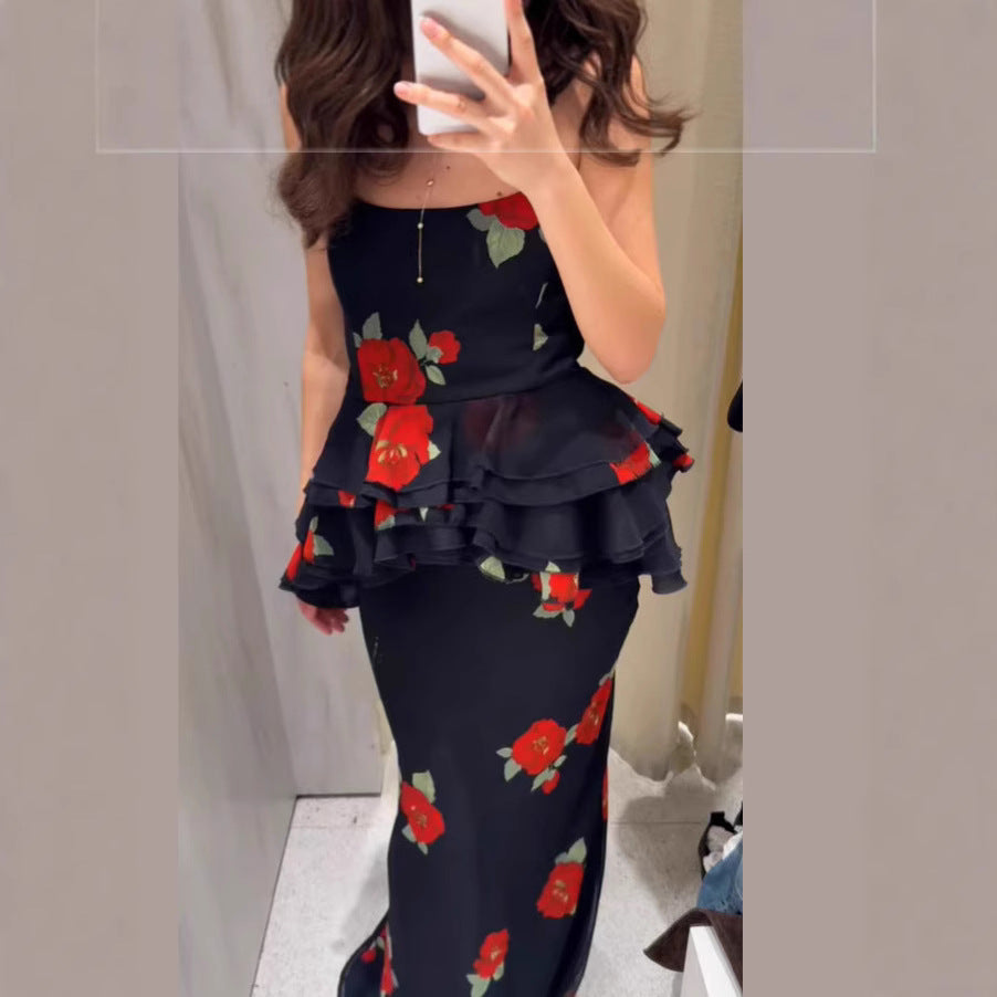 Dame maxikjole med voluminøse flæse detaljer og blomstret design Stilla