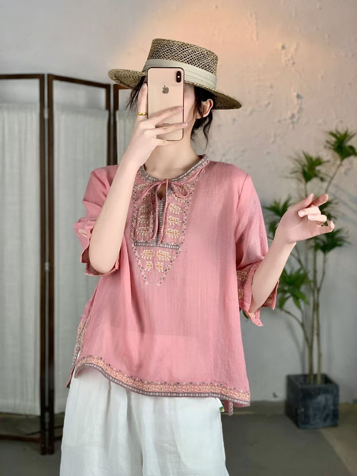 Femme Broderet Sløjfebluse Stilla
