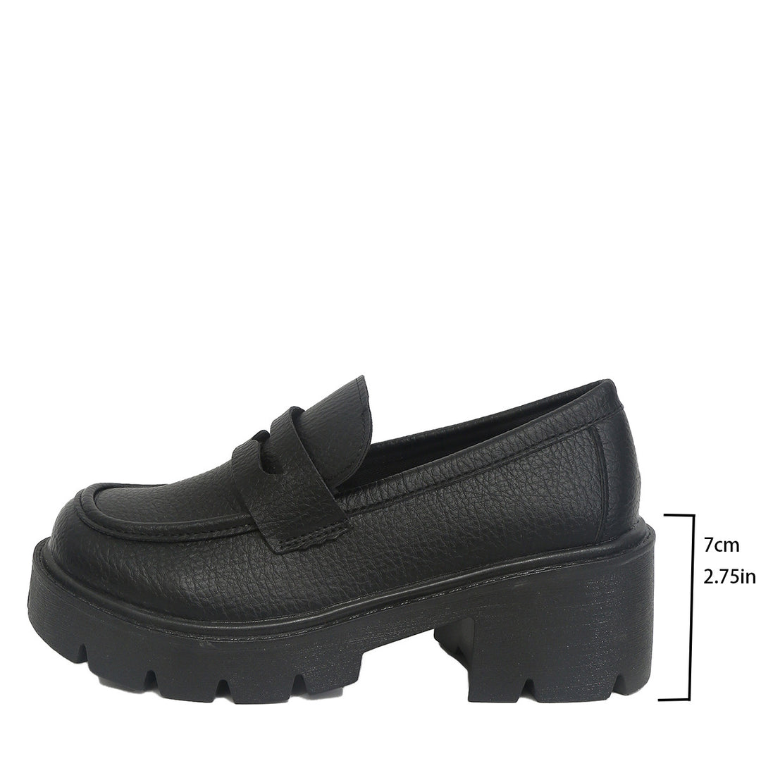 Dame plateau slip-ons med skridsikker profileret sål og modigt design Stilla