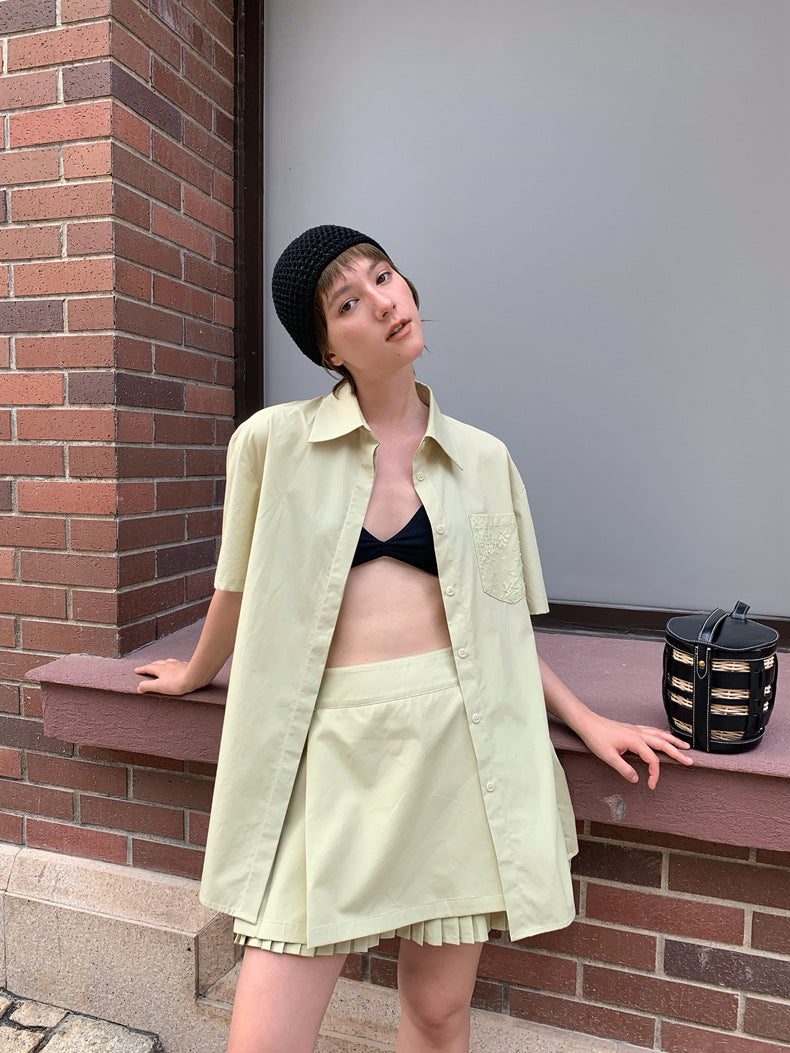Dame casual bluse sæt med moderne snit og fine folder Stilla