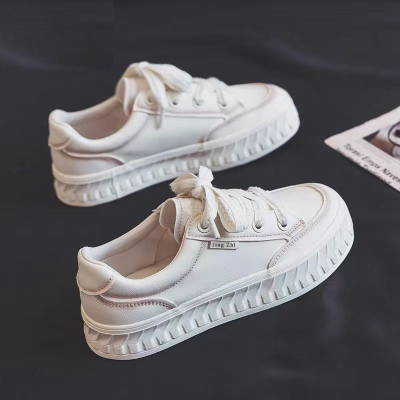 Dame sneakers i trendy chunky-stil Stilla