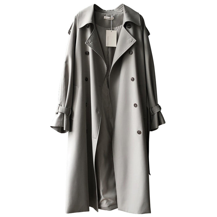 Dame trenchcoat med dobbelt knapliste og elegante detaljer Stilla