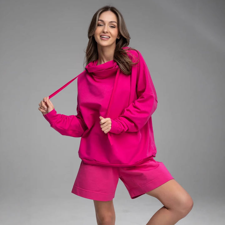 Kvinders komfortable og stilfulde hoodie med casual kängurulomme og shorts sæt Skovae