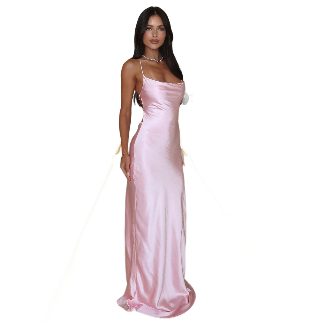 Dame Elegant satin aftenkjole med spaghetti stropper og flydende snit Skovae