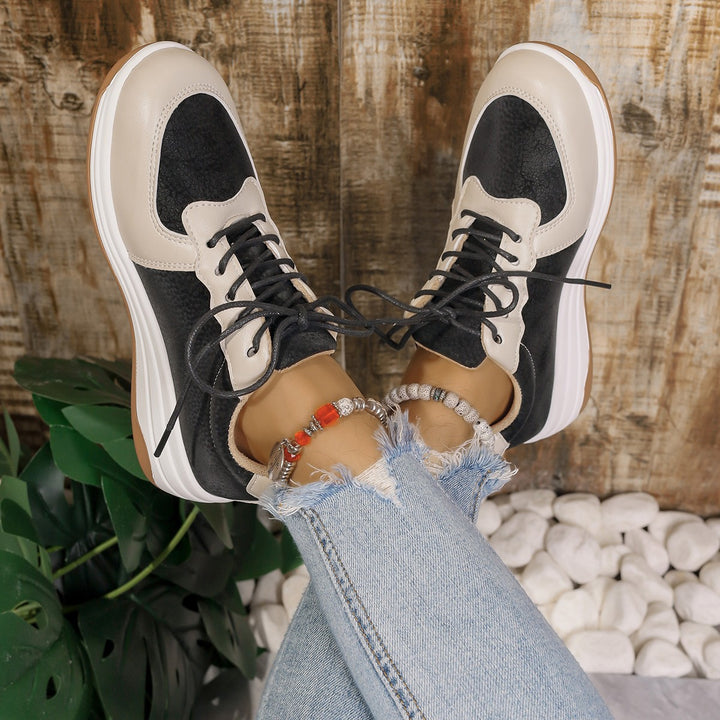 Dame Sporty Komfort-Sneakers med åndbart overmateriale og dæmpende sål Stilla