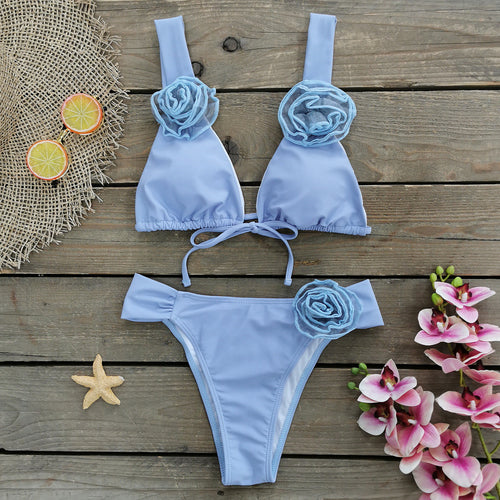Dame bikini-sæt med raffinerede blomsterapplikationer og moderigtigt snit Stilla