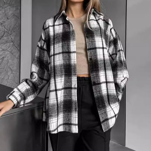 Dame rutet bluse i afslappet oversized snit med hochwertige materialer Stilla
