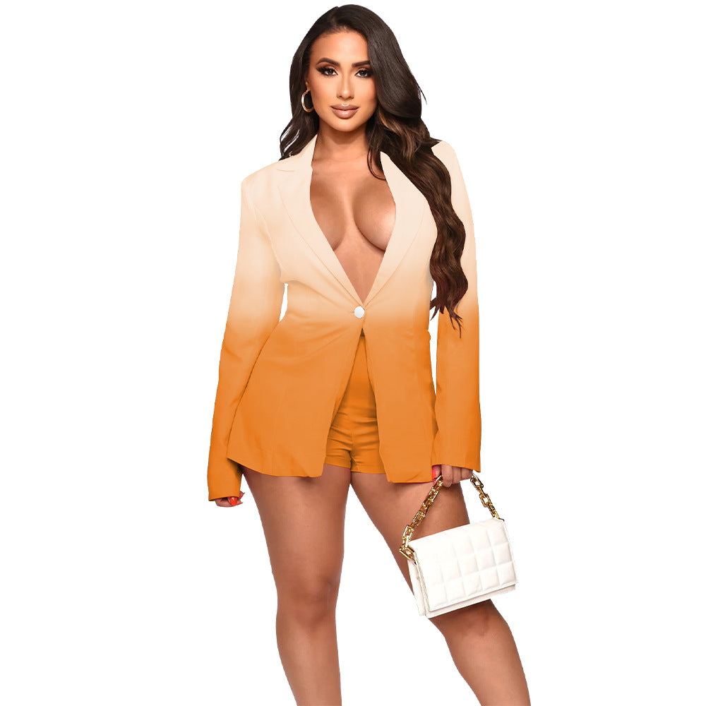 Dameblazer med shorts i ombre-design Stilla