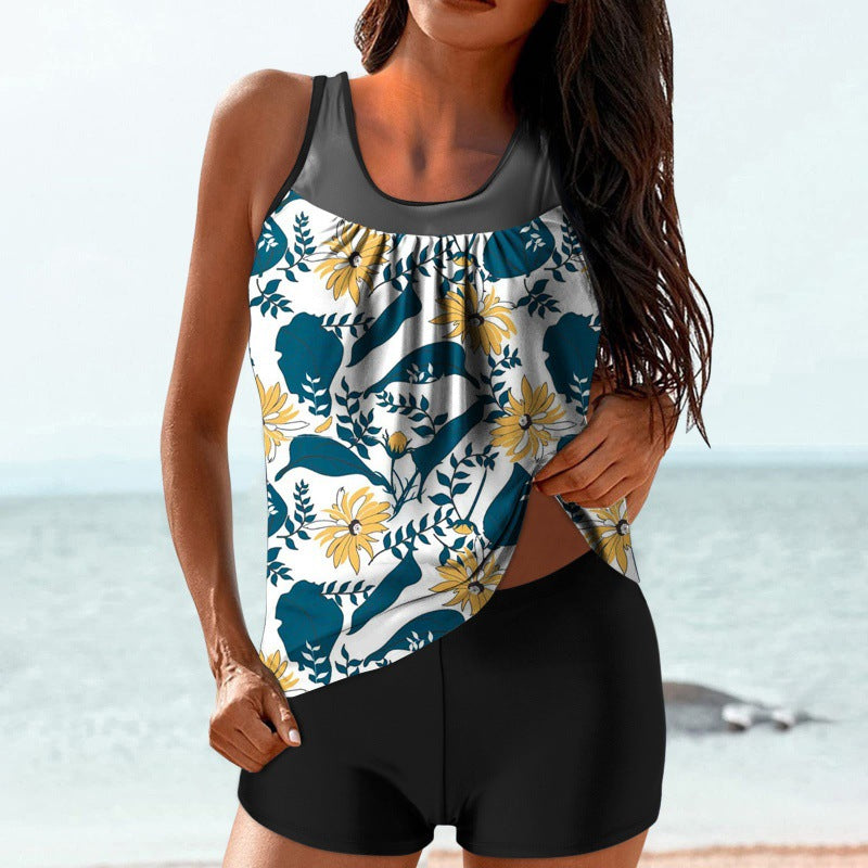 Dame Tankini-sæt med blomster top og sporty bukseansats Skovae