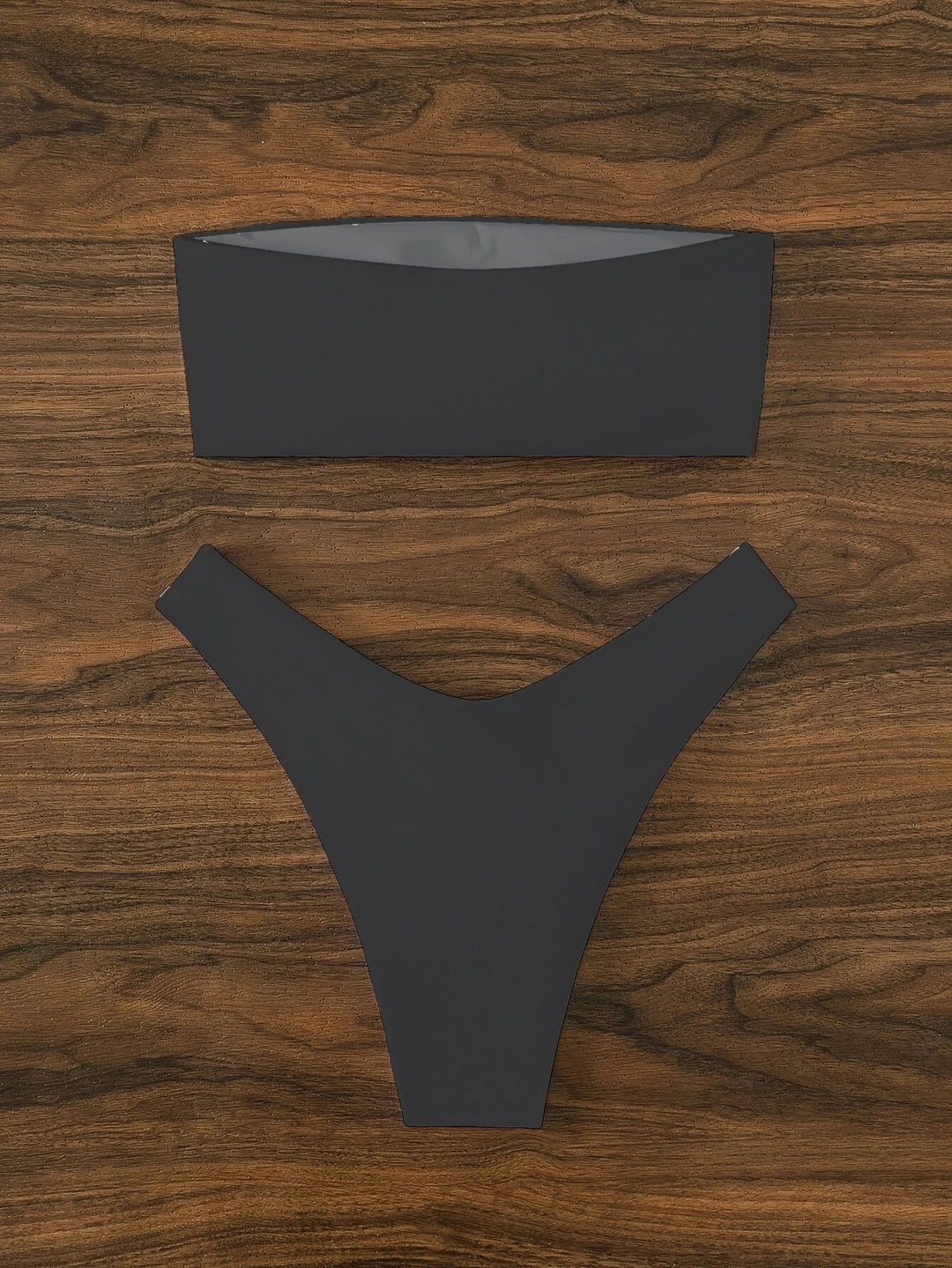 Dame Bandeau-bikini med blomsterdesign og sporty snit Stilla