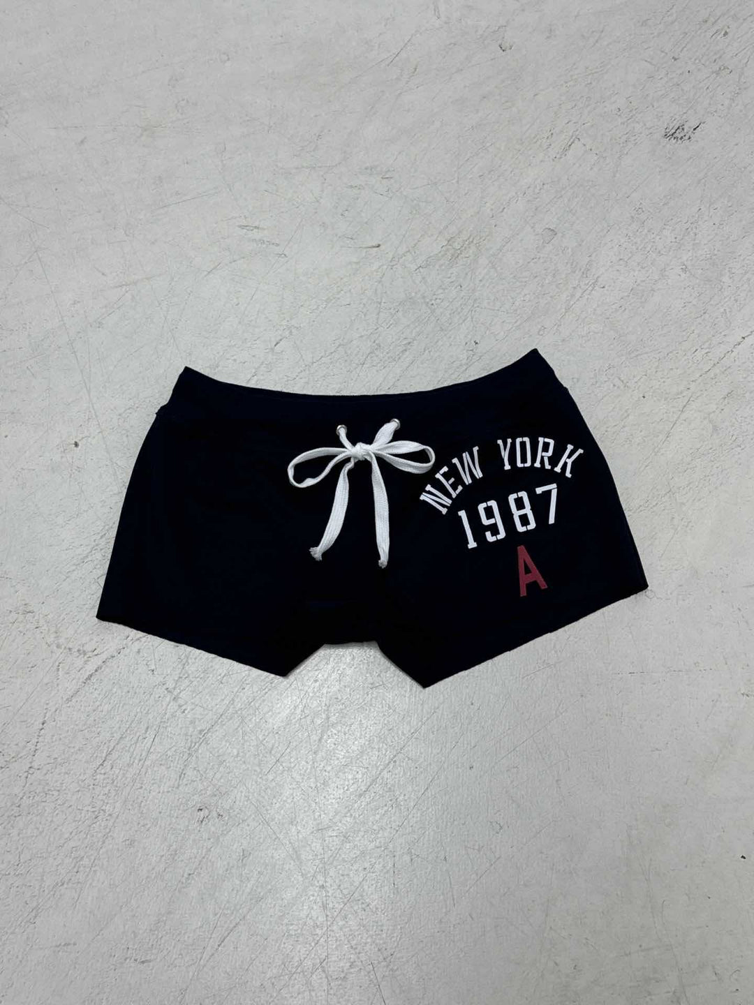 Dame Sporty Badebukser med høj talje og justerbar snor Skovae