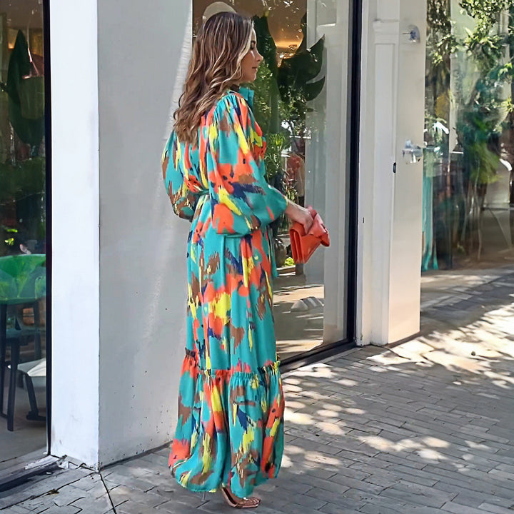 Dame maxi kjoler med blomster effekter og elegant snit
