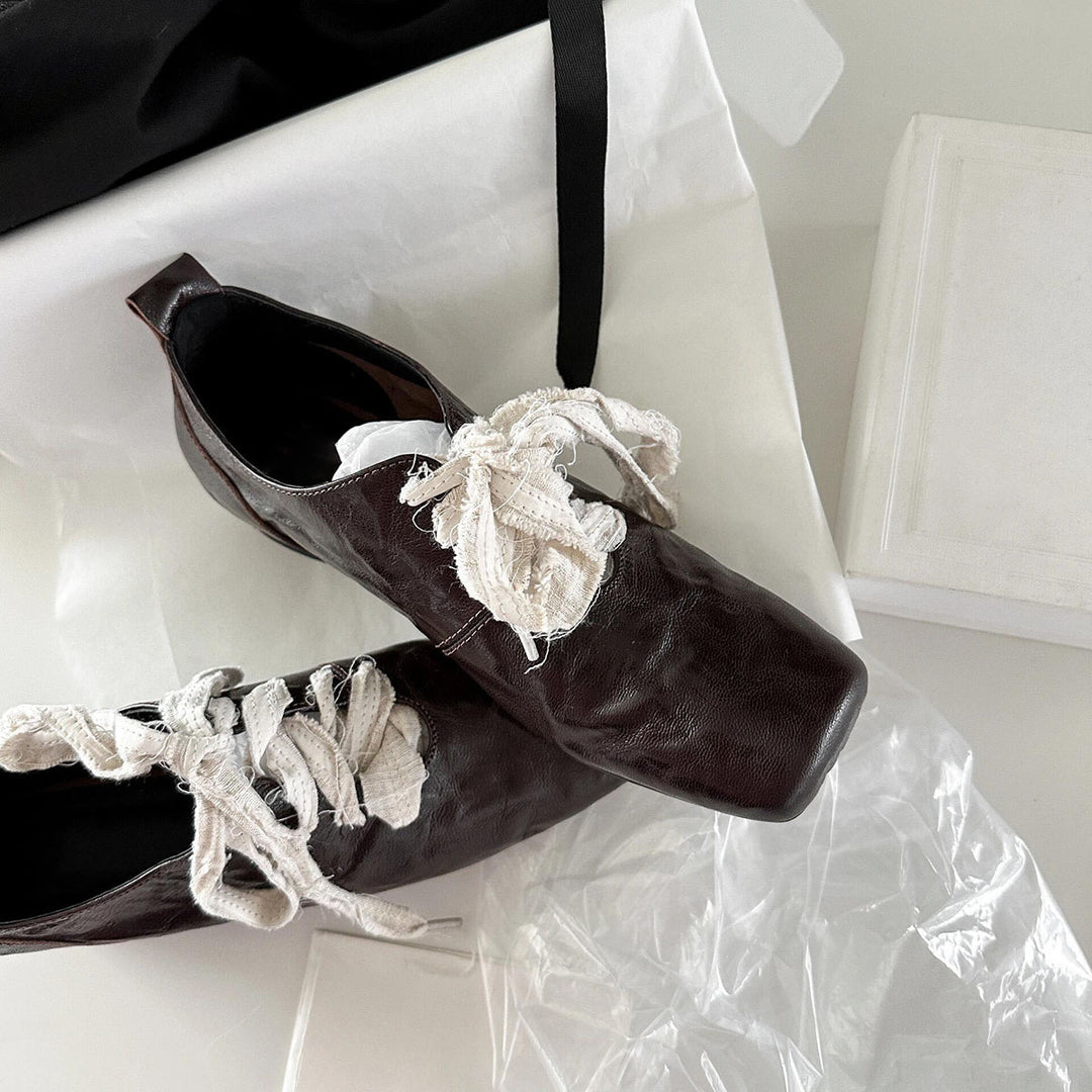 Femme Kvadratåede Snørebånd Læder Sneakers Stilla