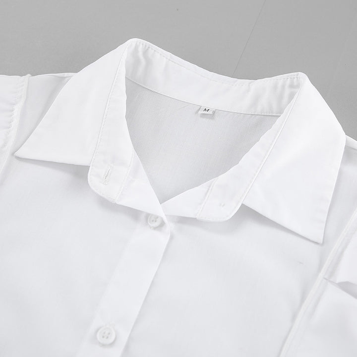 Damebluse med voluminøse ruffle detaljer og elegant design Stilla