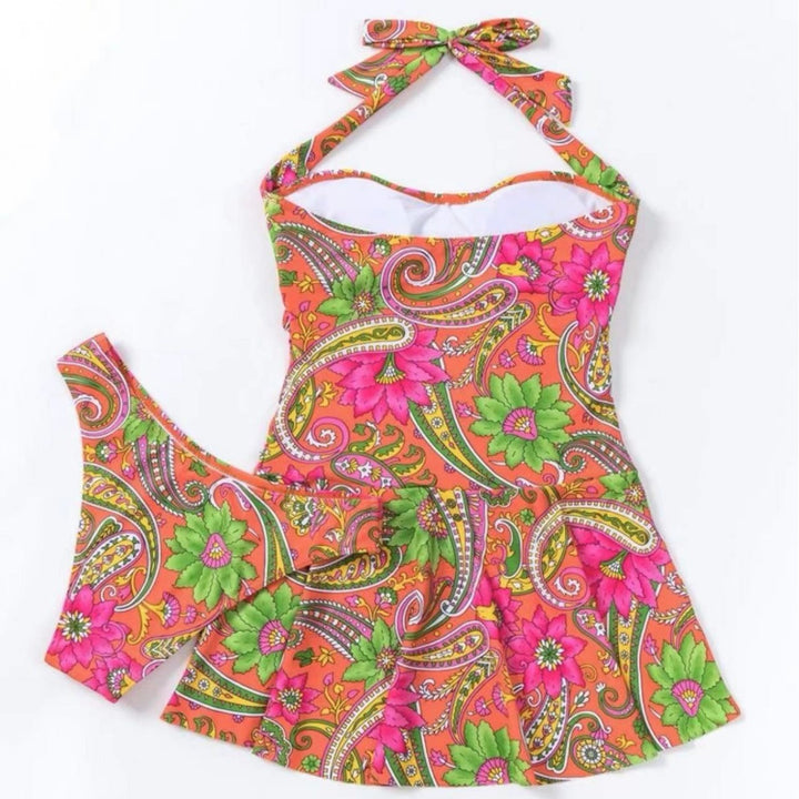 Dame Badedragt med modisch Paisley print og stropløs design Stilla