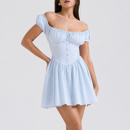 Dame mini kjoler med elegant flæse design og tætsiddende top