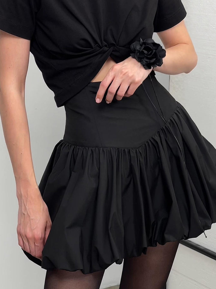 Dame Voluminøs Mini Nederdel med elastisk Talje og stilfuld Ruffle Design Stilla