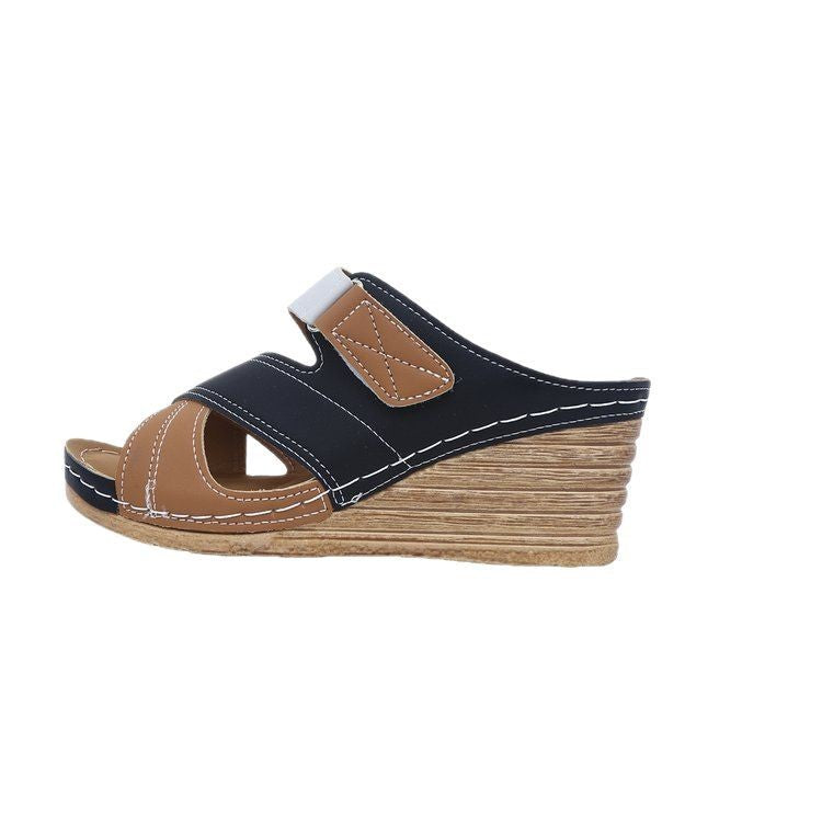 Dame Wedge-sandaler med justerbart remdesign og komfortabel sål Stilla