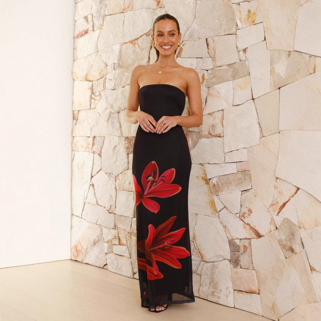 Dame Tætsiddende Maxikjole med floraltryk og off-shoulder design Stilla