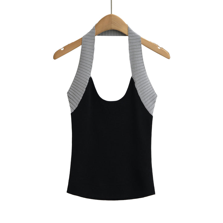 Dame sports top med moderne stropper og figurformende snit Stilla