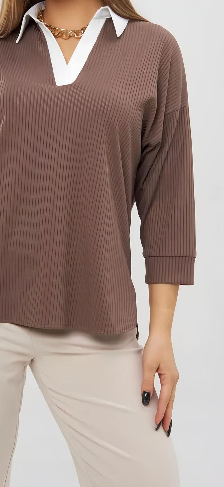 Dame Elegant Bluse med flot Krave og fine Ribbestruktur Detaljer Stilla