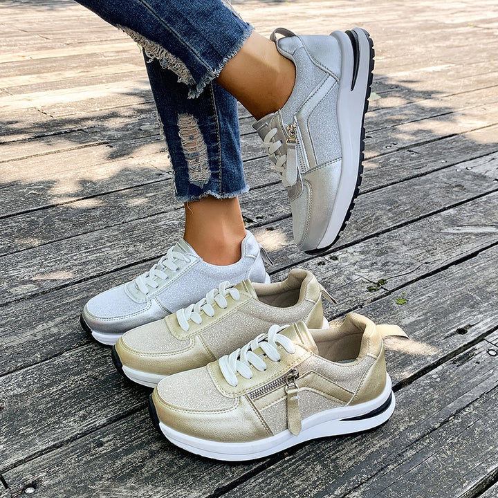 Dame Lace-Up Sneakers med moderne lynlås og behagelig dæmpning Stilla